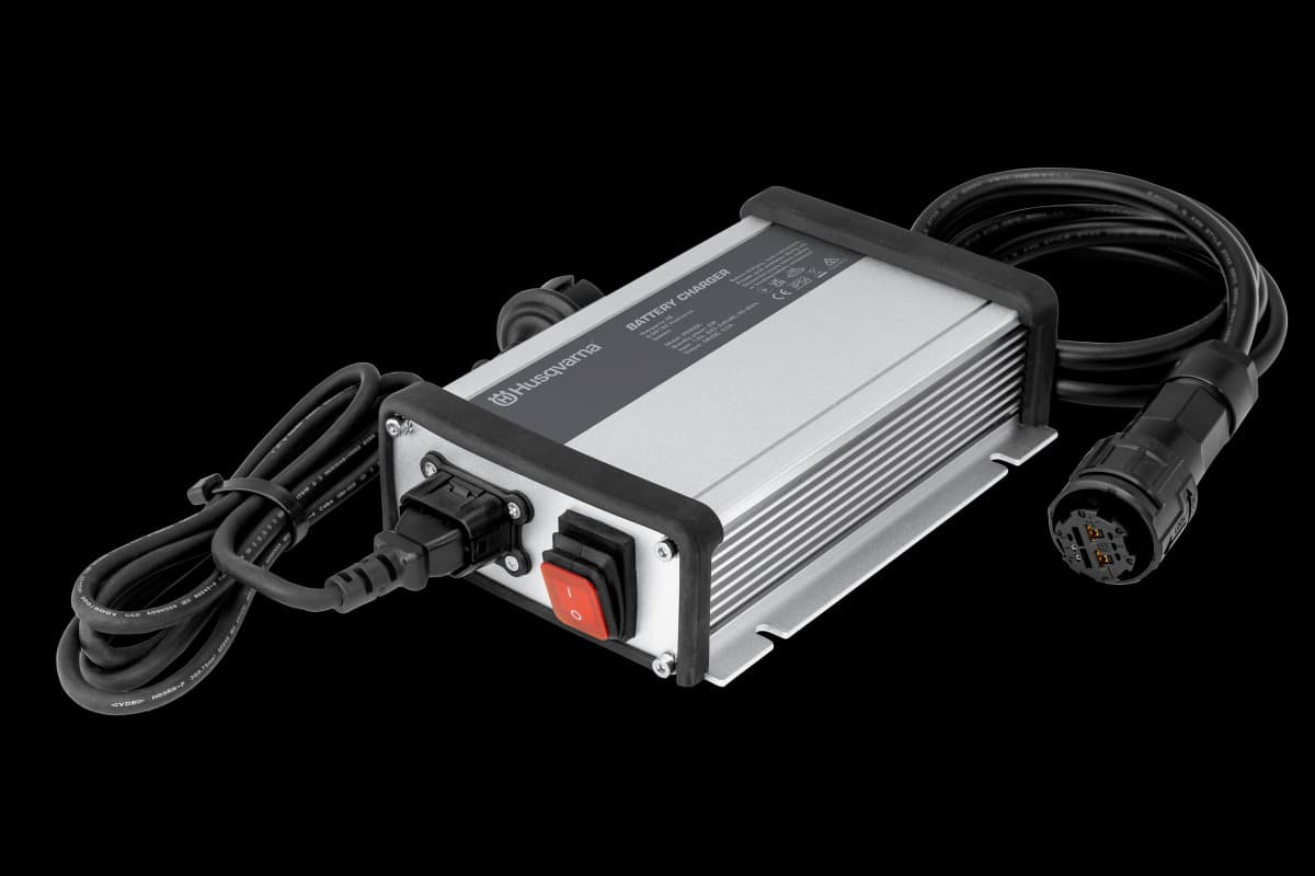 Husqvarna PS 300C nabíječka 300W - R 200iX