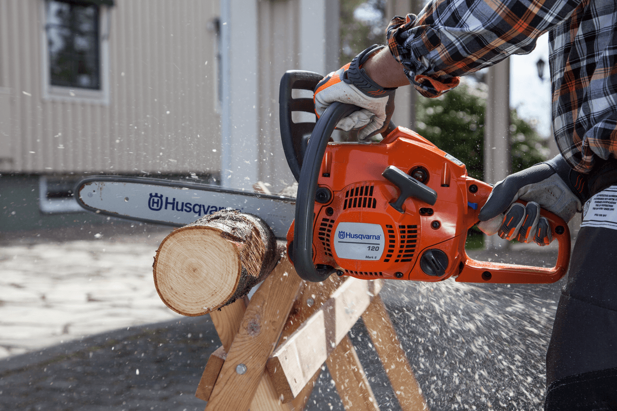Husqvarna 120: Váš spolehlivý pomocník na zahradě
