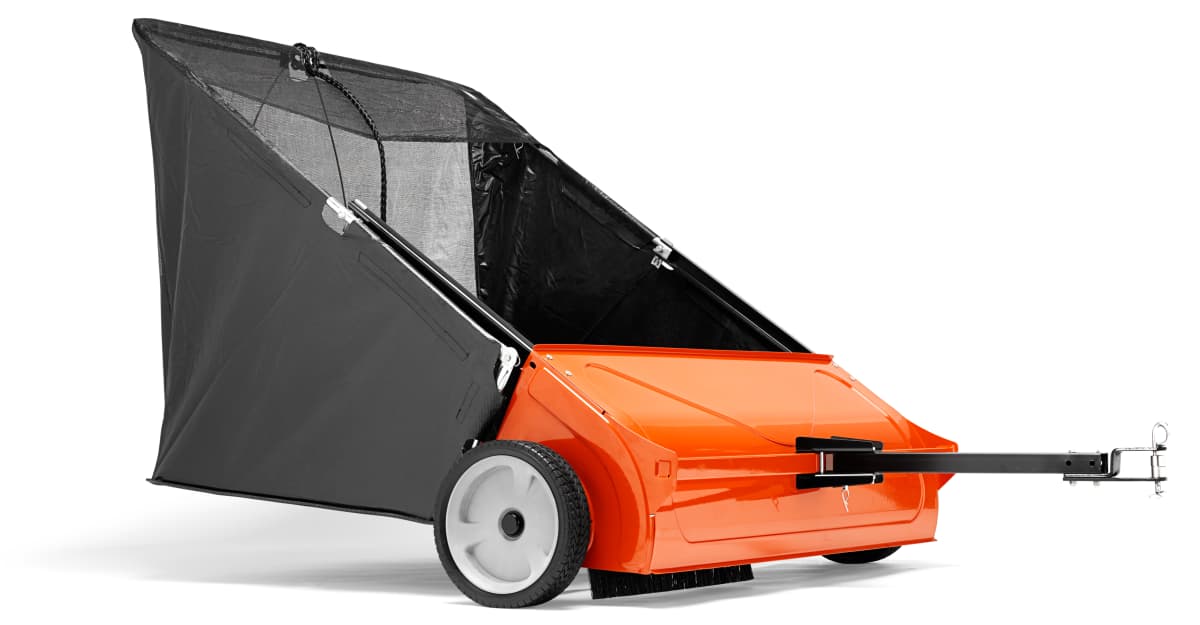 Sběrný vozík na trávu (Sweeper)