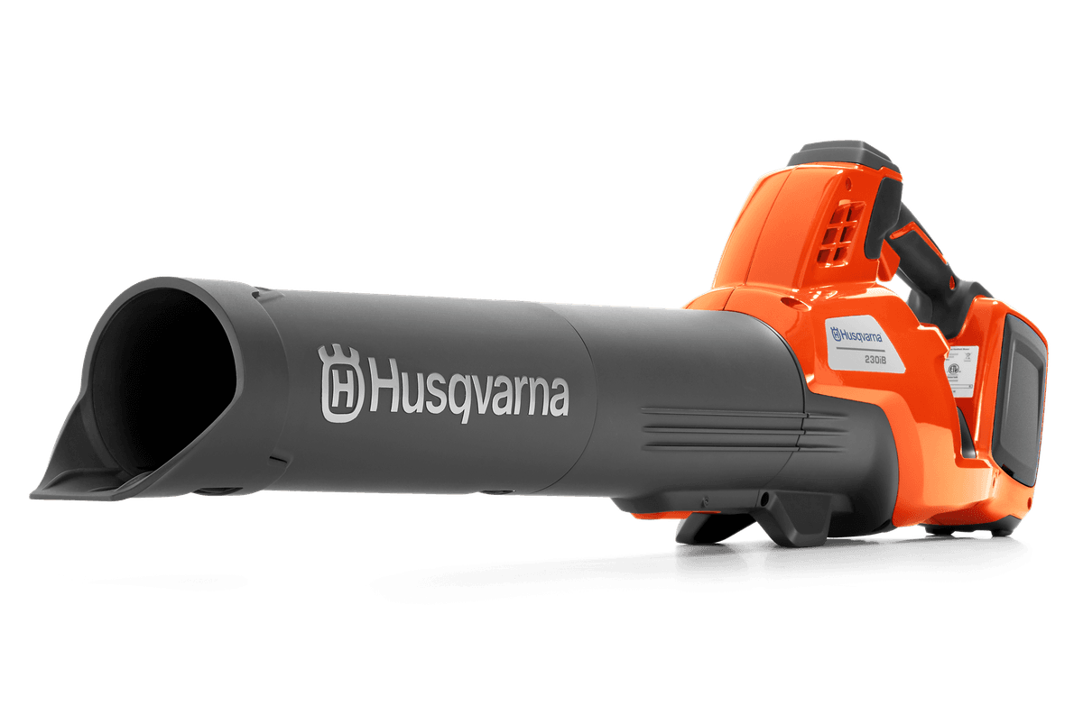 Husqvarna 230iB s akumulátorem a nabíječkou