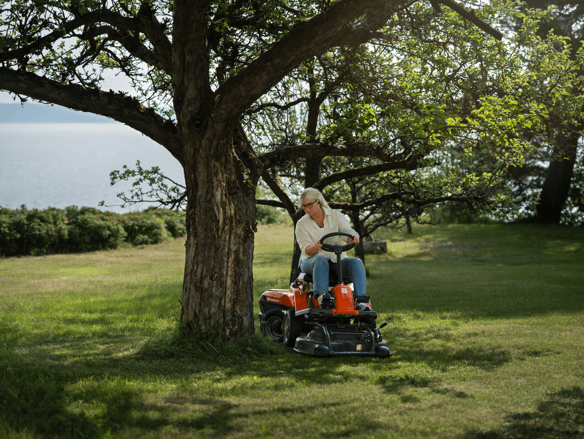 Husqvarna R 112iC — ilustrace 6